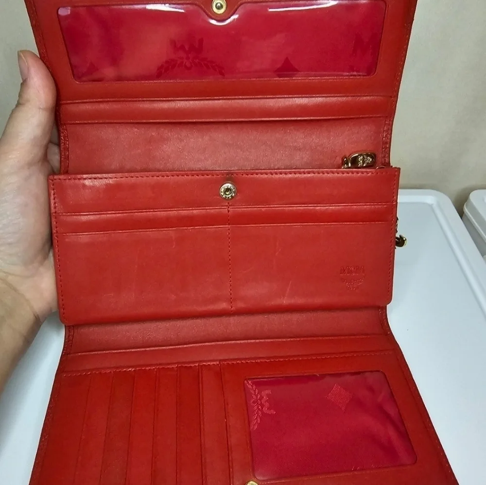 MCM authentic long